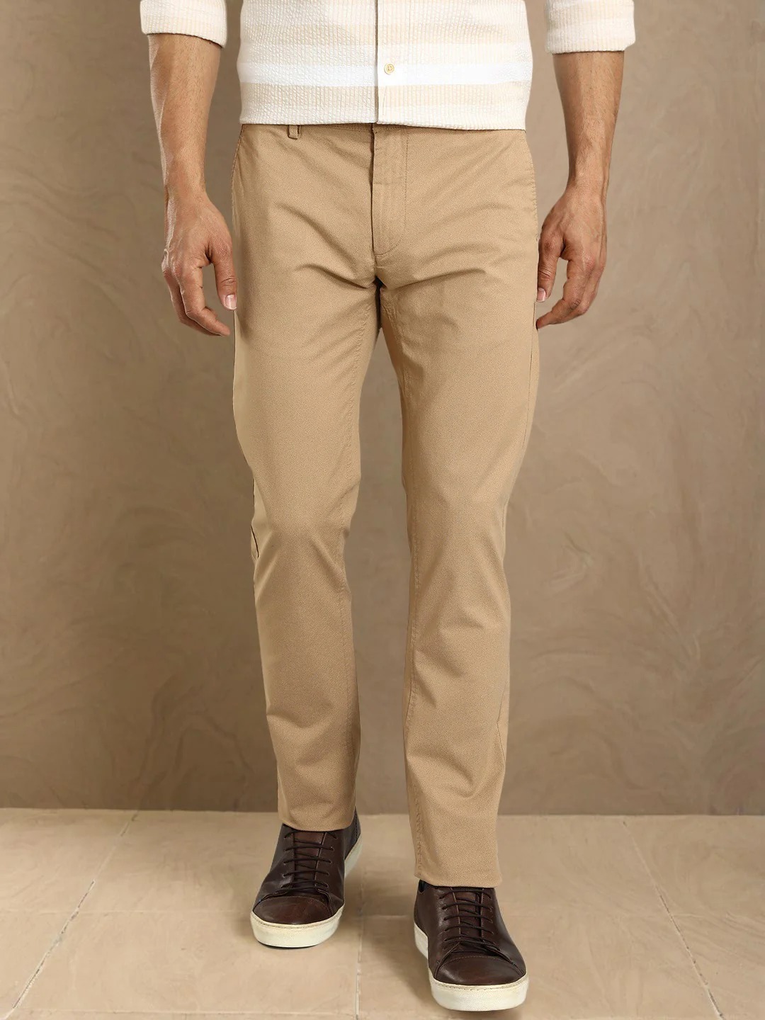 Indian Terrain Men's Slim Fit Self Design Khaki Trousers